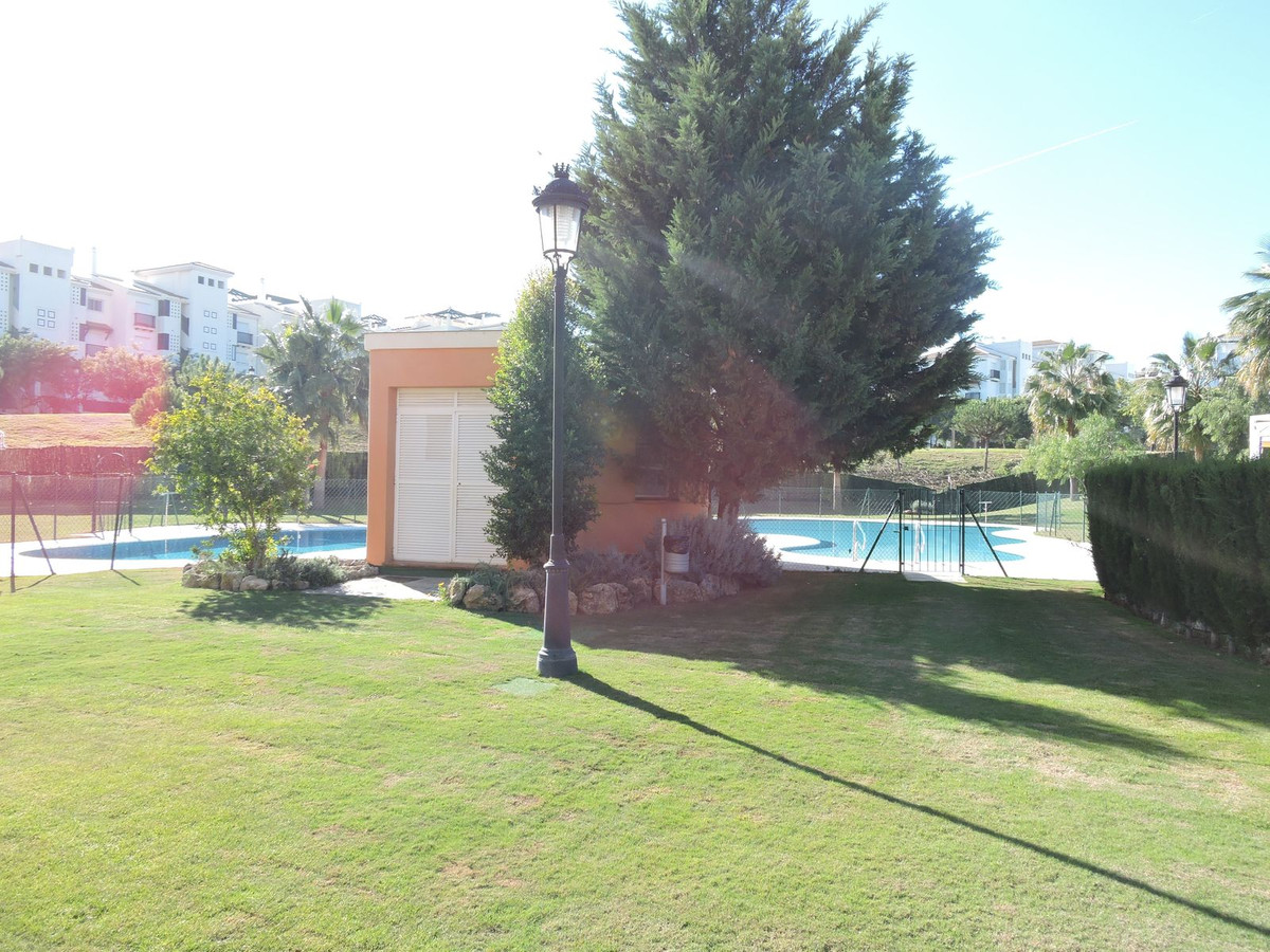 Appartement te koop in San Luis de Sabinillas | 2 slaapkamers H5122099