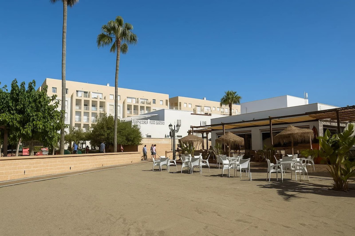 Appartement te koop in San Luis de Sabinillas | 2 slaapkamers H5124040