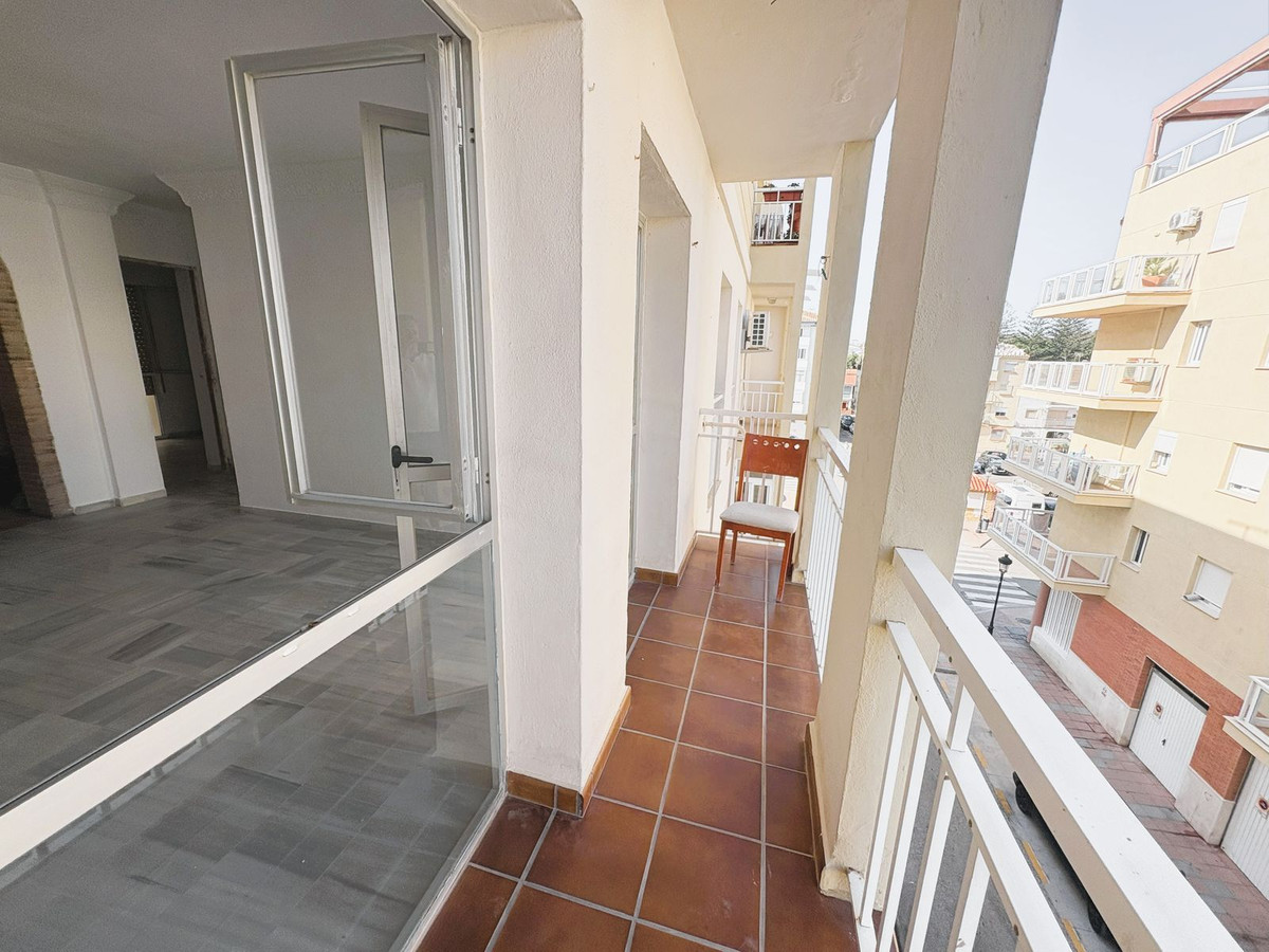 Appartement te koop in San Luis de Sabinillas | 2 slaapkamers H5124040