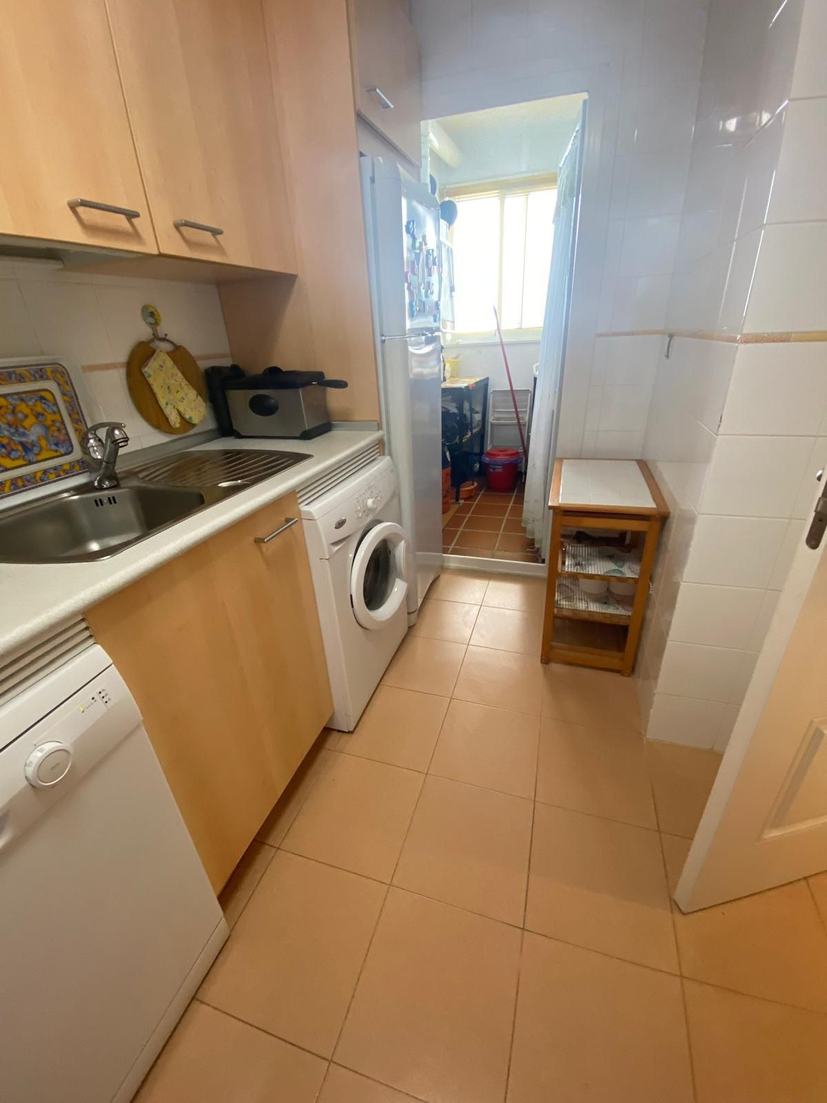 Appartement te koop in San Luis de Sabinillas | 2 slaapkamers H5131660