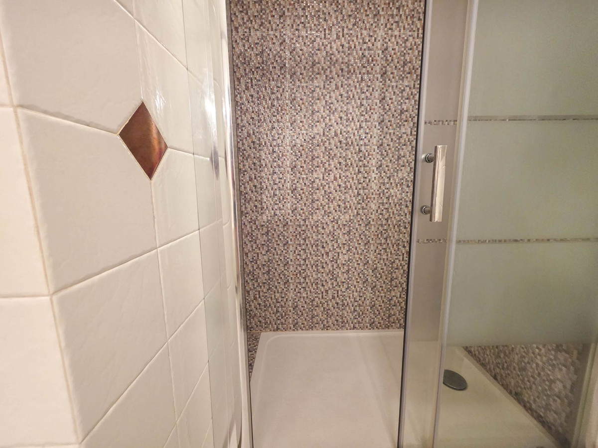Appartement te koop in San Luis de Sabinillas | 3 slaapkamers H5131678