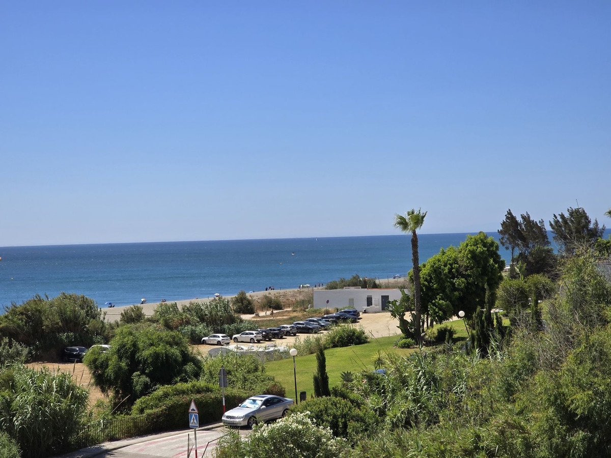 Appartement te koop in San Luis de Sabinillas | 2 slaapkamers H5132128