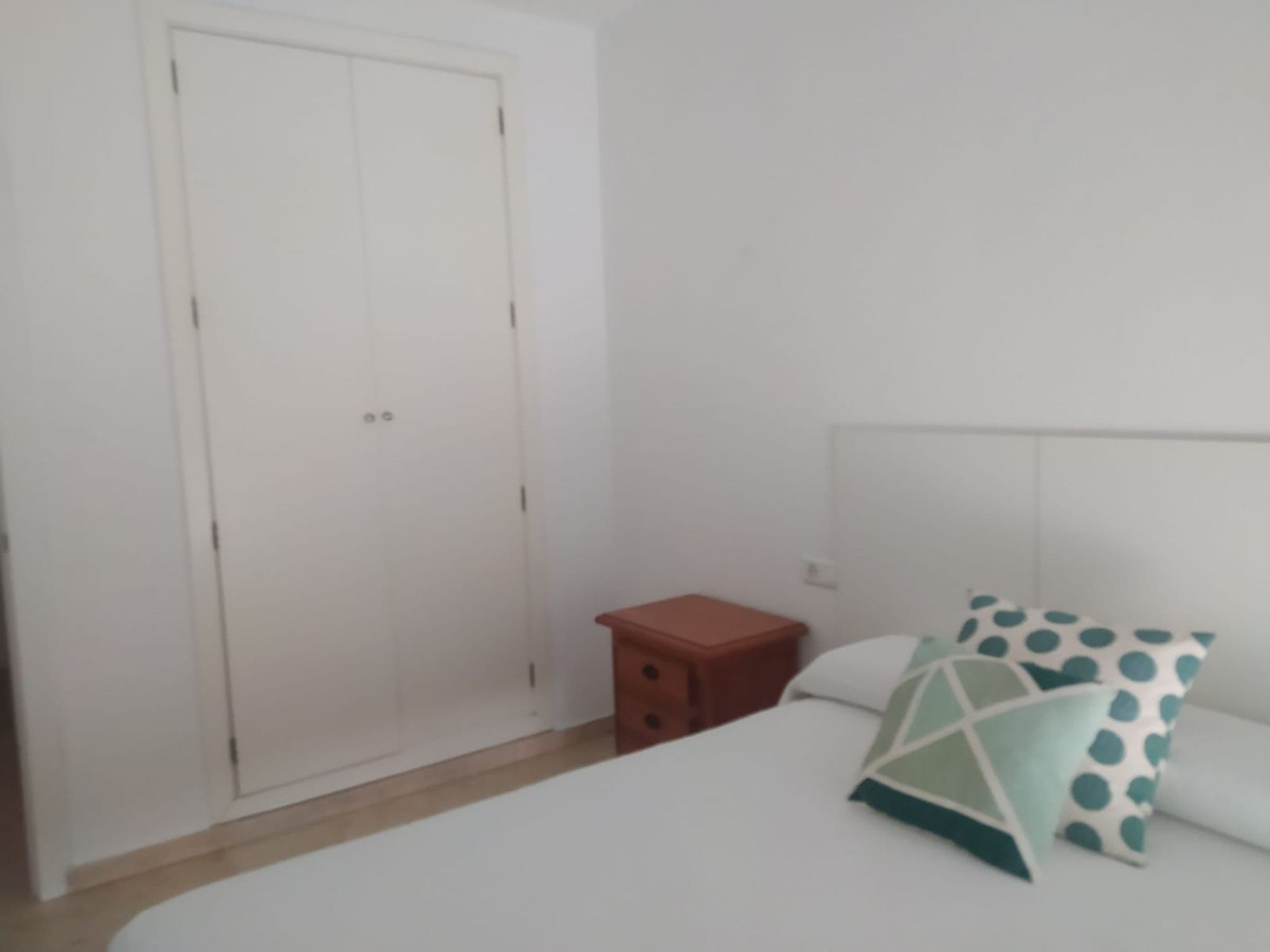 Appartement te koop in San Luis de Sabinillas | 2 slaapkamers H5137816
