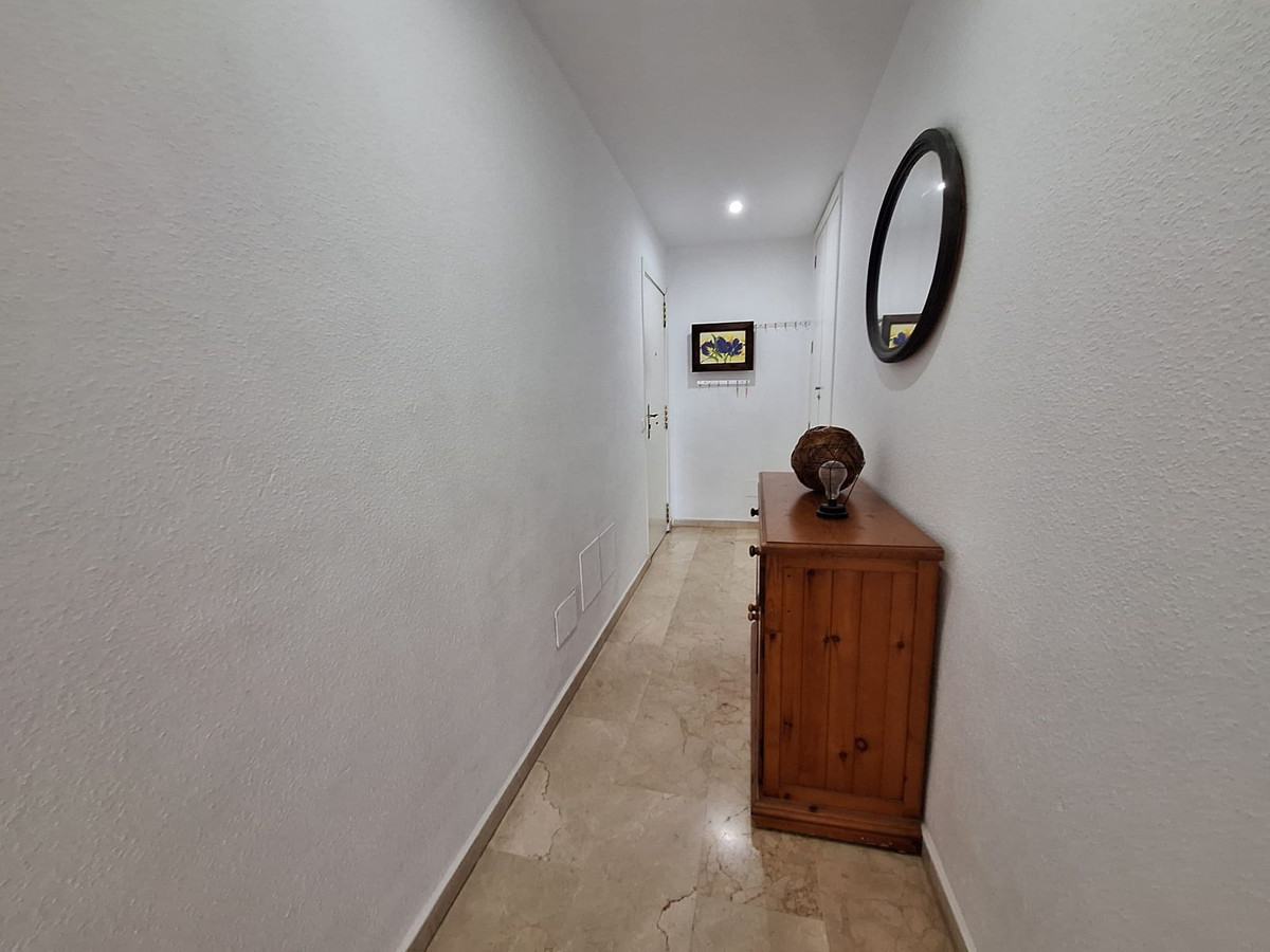 Appartement te koop in San Luis de Sabinillas | 2 slaapkamers H5137816