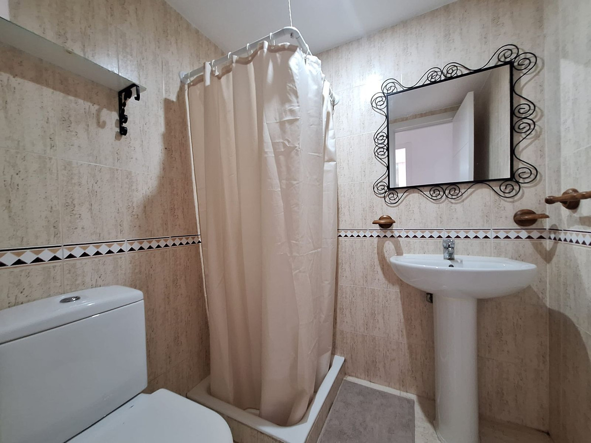 Appartement te koop in San Luis de Sabinillas | 2 slaapkamers H5137816