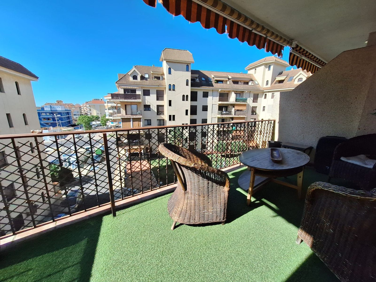 Appartement te koop in San Luis de Sabinillas | 2 slaapkamers H5137816