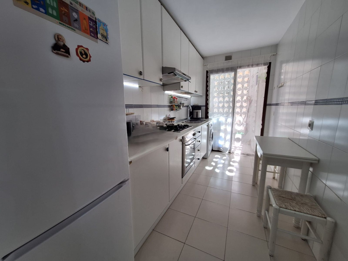 Appartement te koop in San Luis de Sabinillas | 2 slaapkamers H5137816