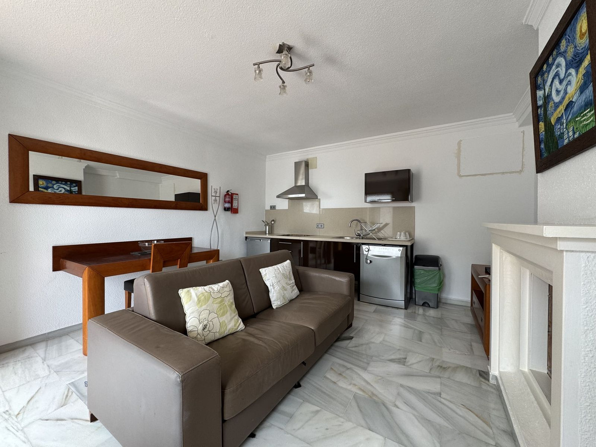 Appartement te koop in San Luis de Sabinillas | 1 slaapkamers H5148568