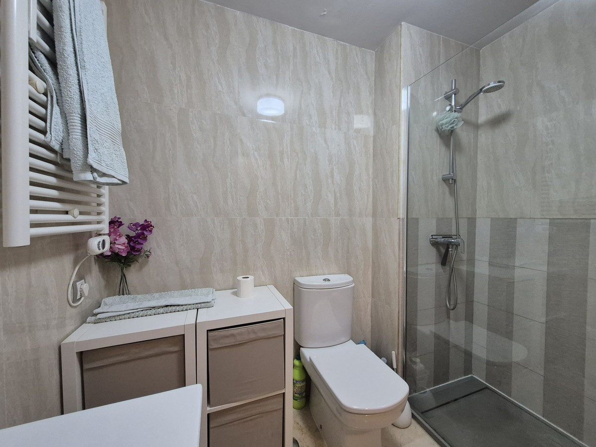 Appartement te koop in San Luis de Sabinillas | 2 slaapkamers H5202631