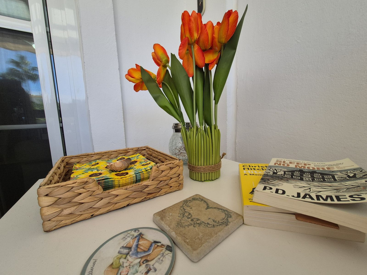 Appartement te koop in San Luis de Sabinillas | 2 slaapkamers H5202631