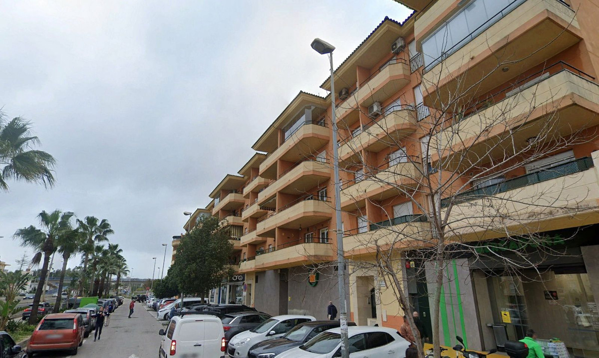 Appartement te koop in San Luis de Sabinillas | 2 slaapkamers H5226733