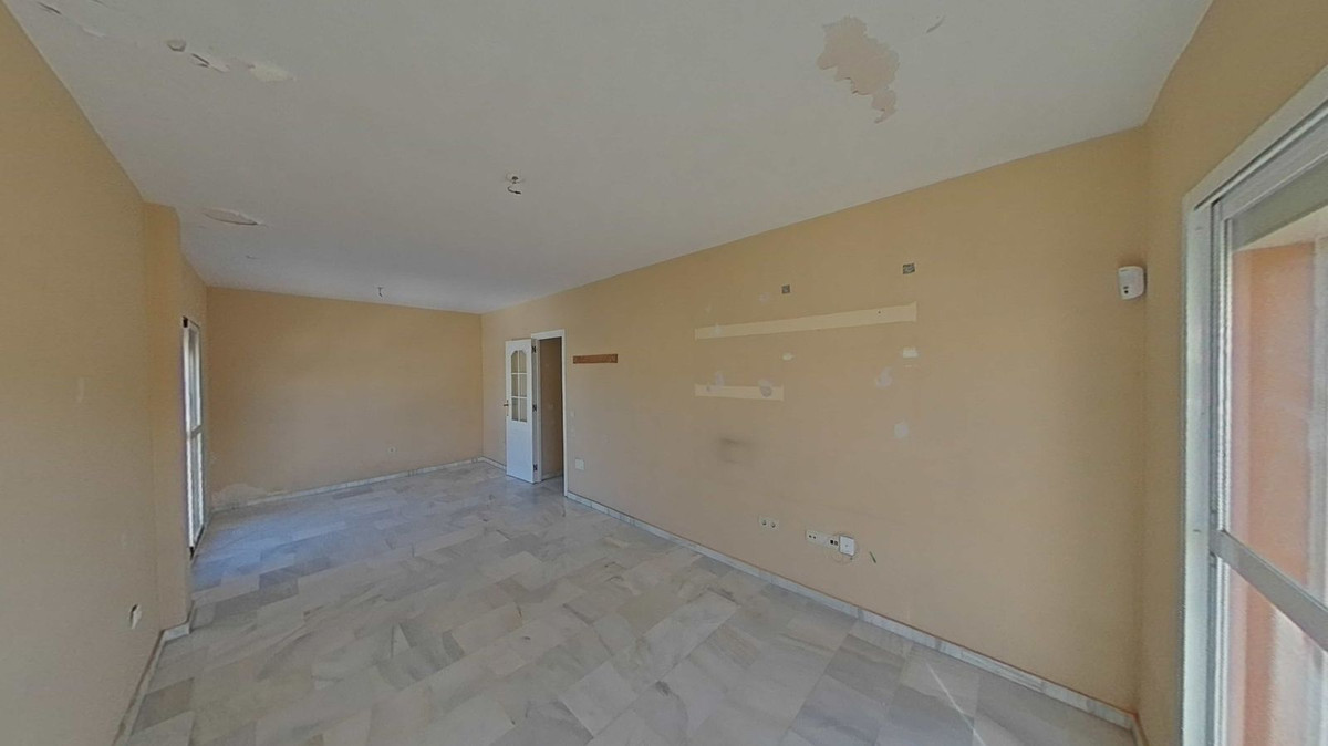 Appartement te koop in San Luis de Sabinillas | 2 slaapkamers H5226733