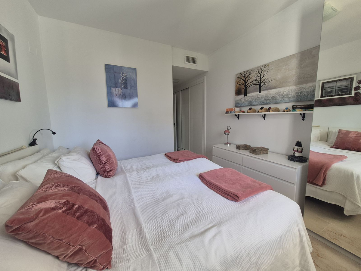 Appartement te koop in San Luis de Sabinillas | 2 slaapkamers H5232127