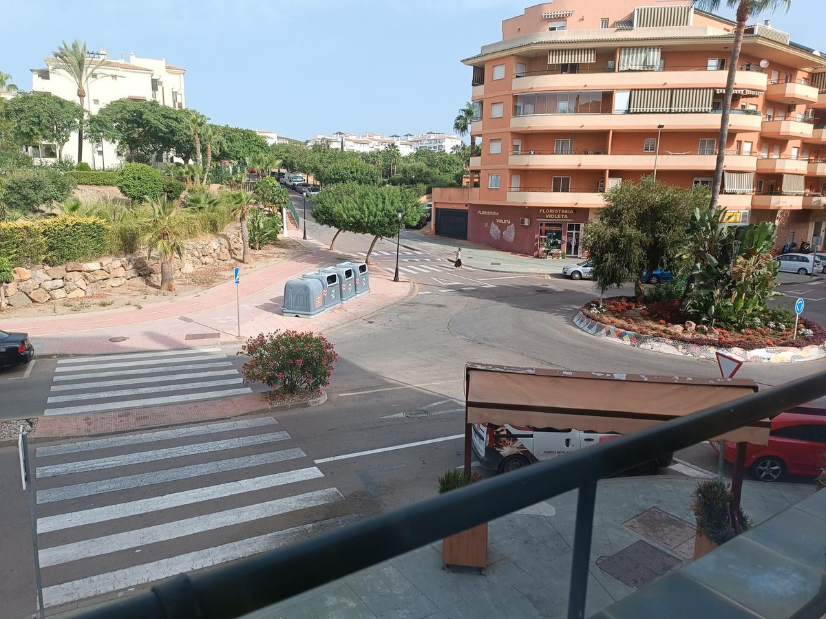Appartement te koop in San Luis de Sabinillas | 1 slaapkamers H5248624