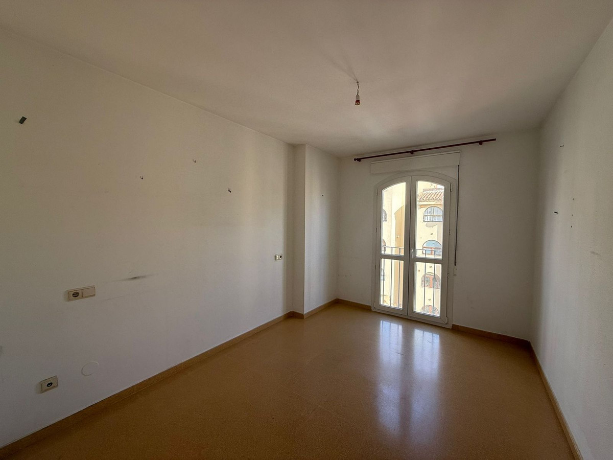 Appartement te koop in San Luis de Sabinillas | 2 slaapkamers H5292244