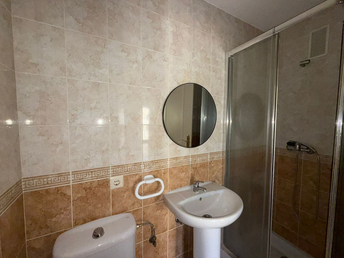Appartement te koop in San Luis de Sabinillas | 2 slaapkamers H5292244