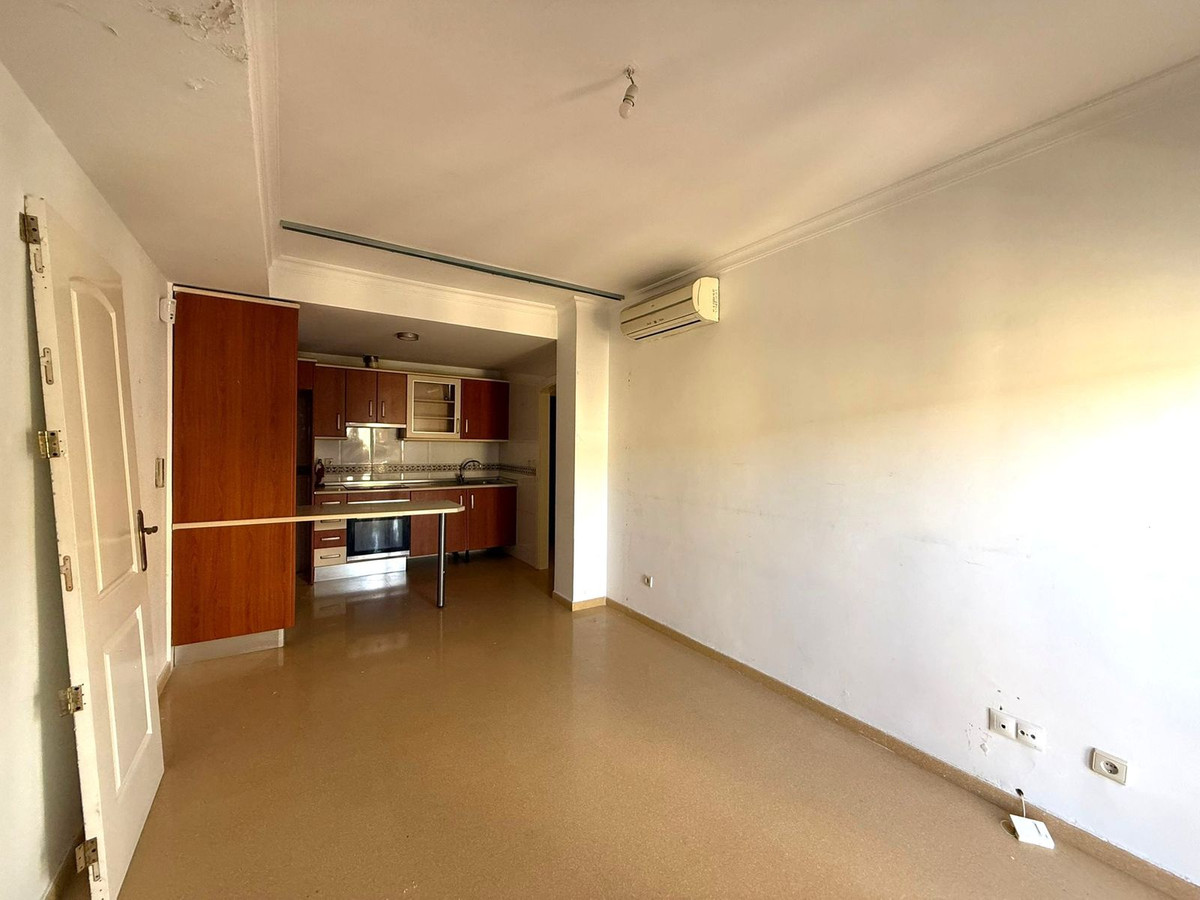 Appartement te koop in San Luis de Sabinillas | 2 slaapkamers H5292244