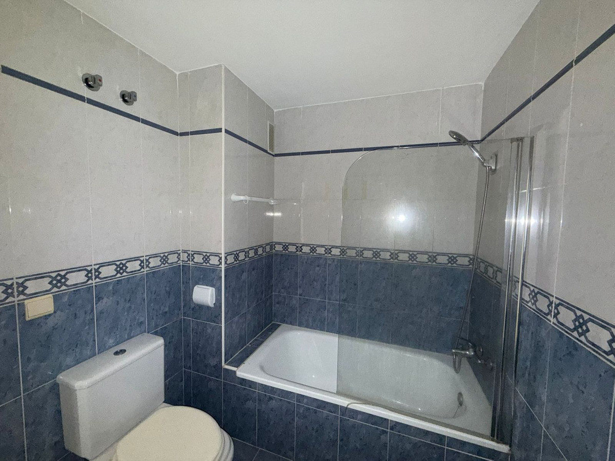 Appartement te koop in San Luis de Sabinillas | 2 slaapkamers H5292244