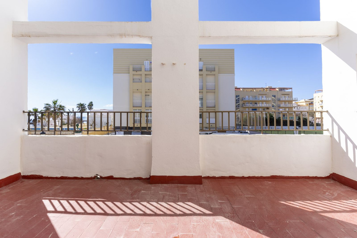 Appartement te koop in San Luis de Sabinillas | 4 slaapkamers H5330626