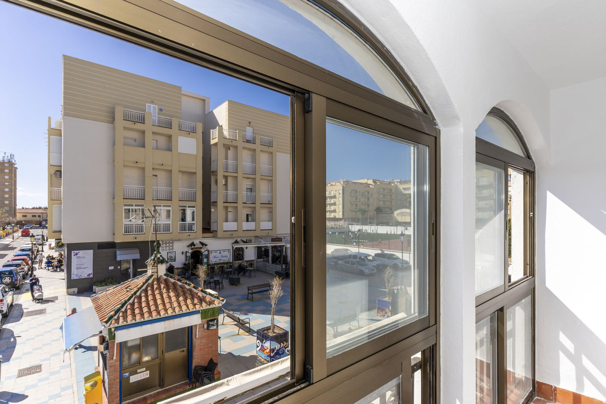 Appartement te koop in San Luis de Sabinillas | 4 slaapkamers H5330626