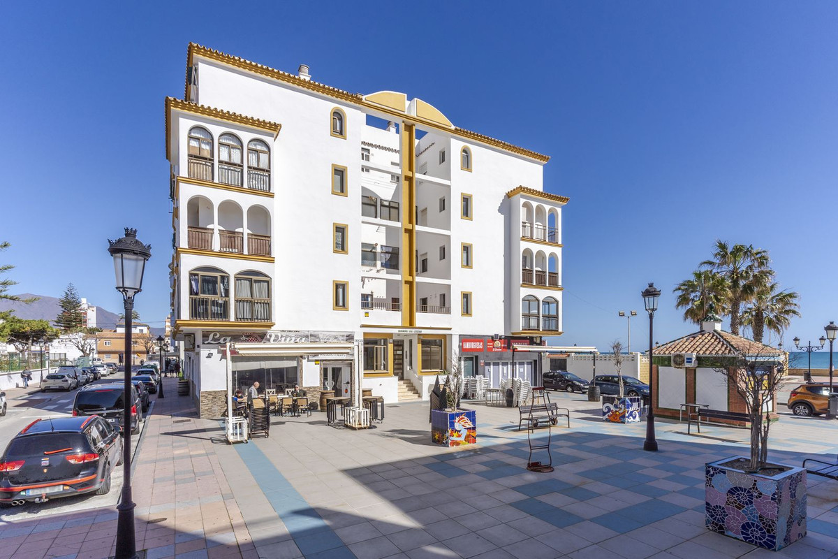 Appartement te koop in San Luis de Sabinillas | 4 slaapkamers H5330626