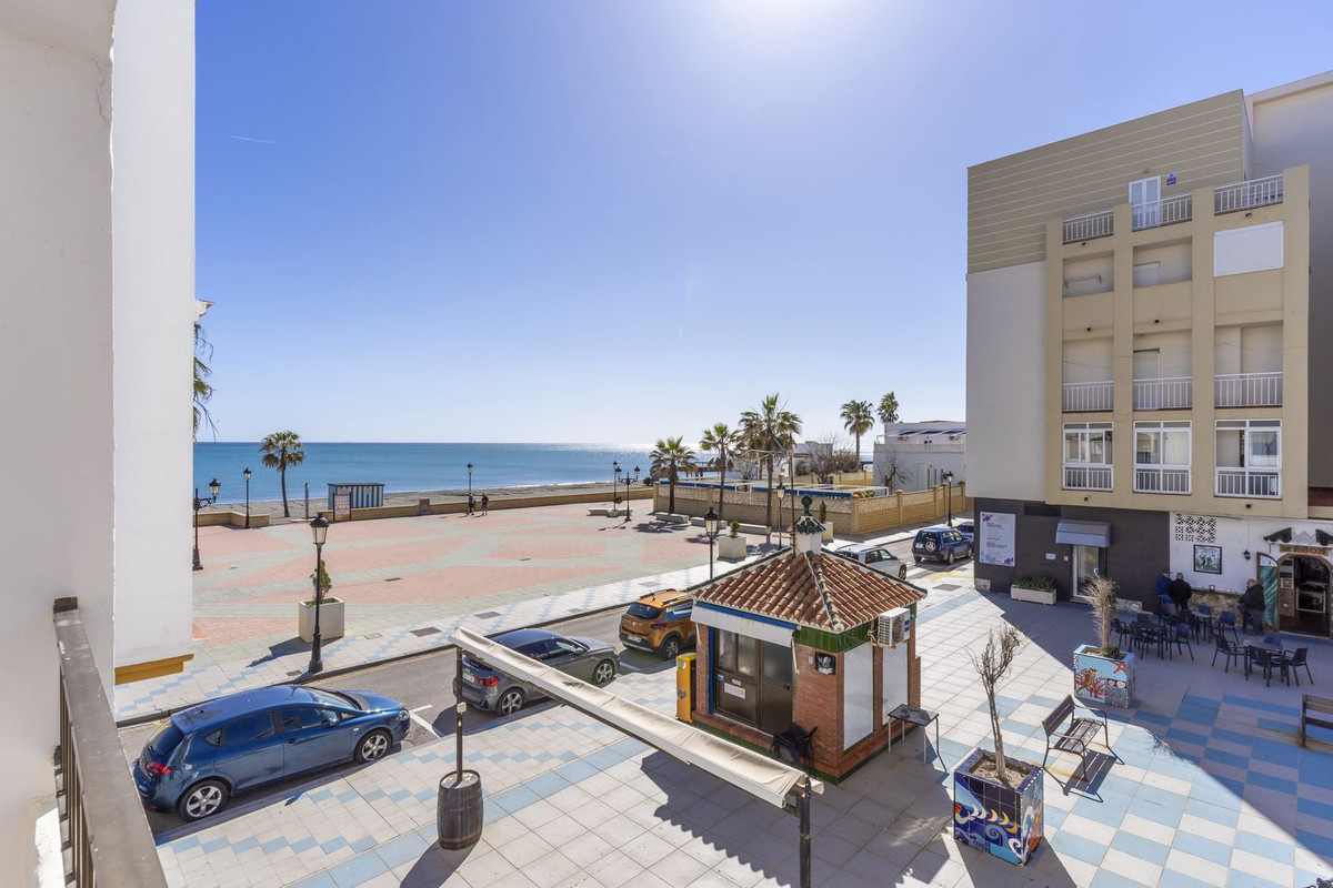 Appartement te koop in San Luis de Sabinillas | 4 slaapkamers H5330626