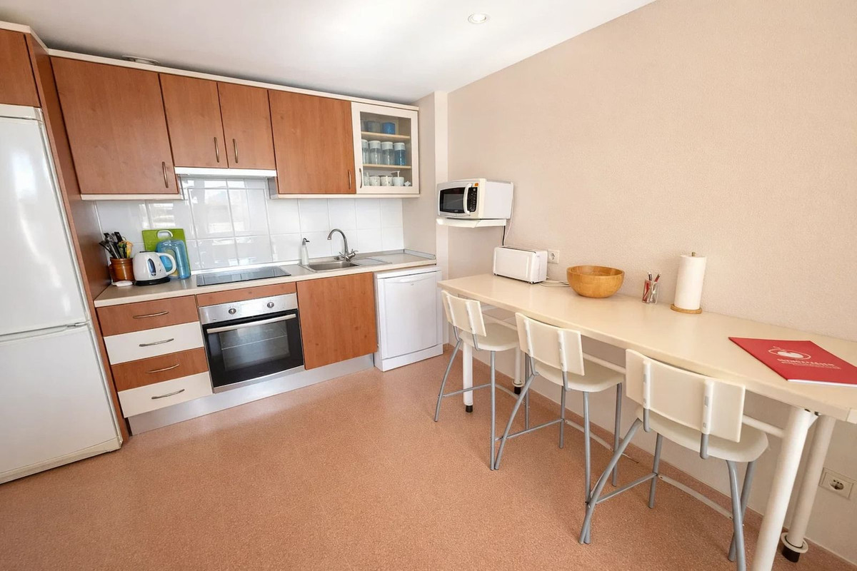 Appartement te koop in San Luis de Sabinillas | 2 slaapkamers H5350771