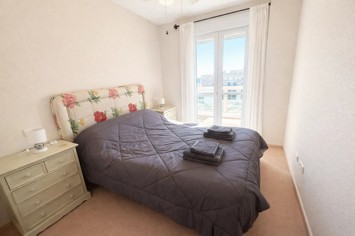 Appartement te koop in San Luis de Sabinillas | 2 slaapkamers H5350771