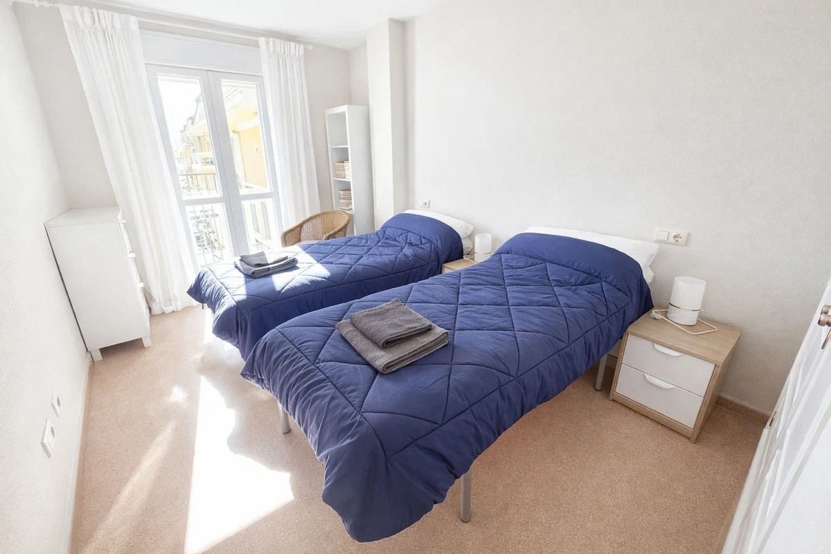 Appartement te koop in San Luis de Sabinillas | 2 slaapkamers H5350771