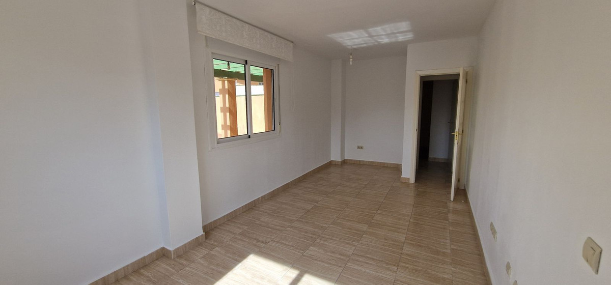 Appartement te koop in San Luis de Sabinillas | 1 slaapkamers H5381902