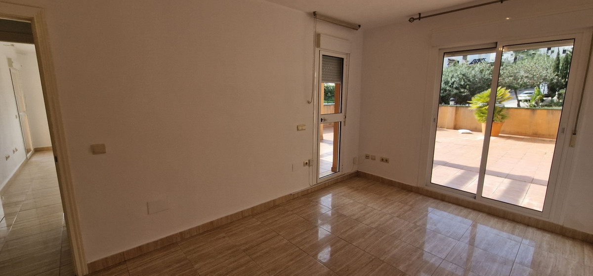 Appartement te koop in San Luis de Sabinillas | 1 slaapkamers H5381902