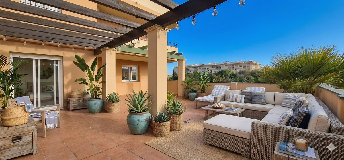 Appartement te koop in San Luis de Sabinillas | 1 slaapkamers H5381902