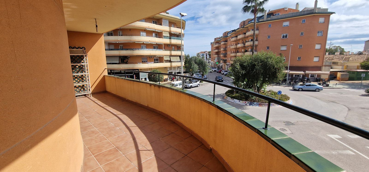 Appartement te koop in San Luis de Sabinillas | 1 slaapkamers H5381902