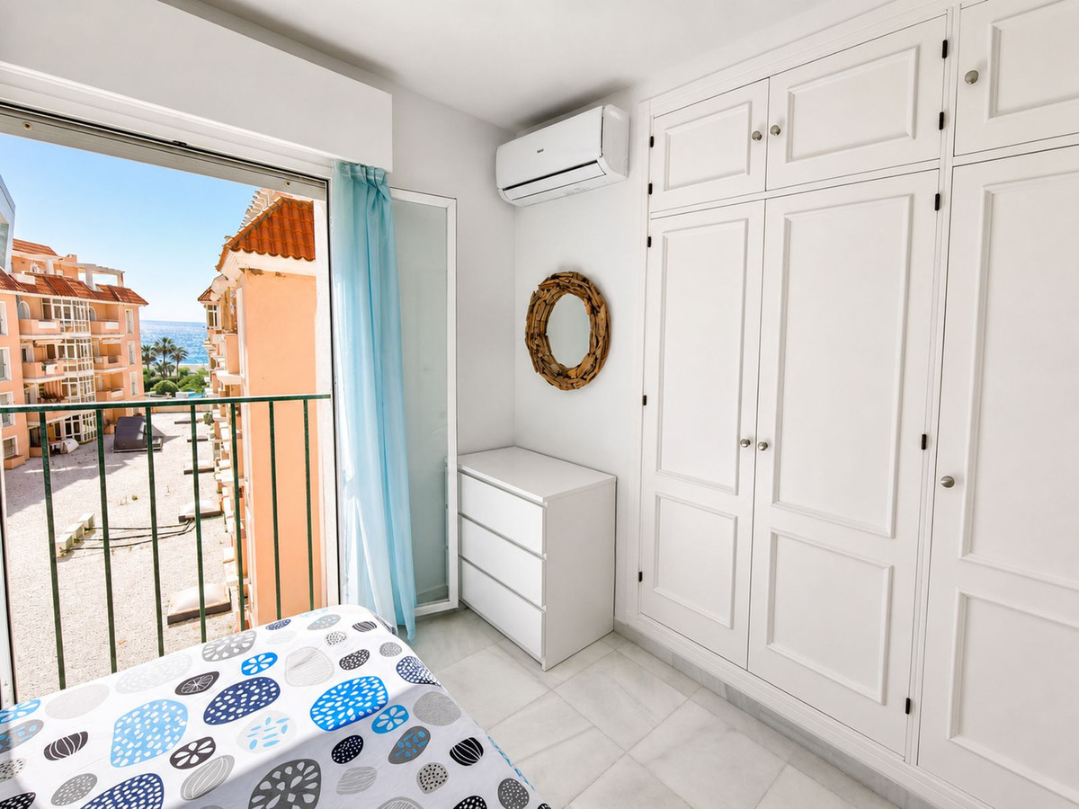 Appartement te koop in San Luis de Sabinillas | 2 slaapkamers H5394283
