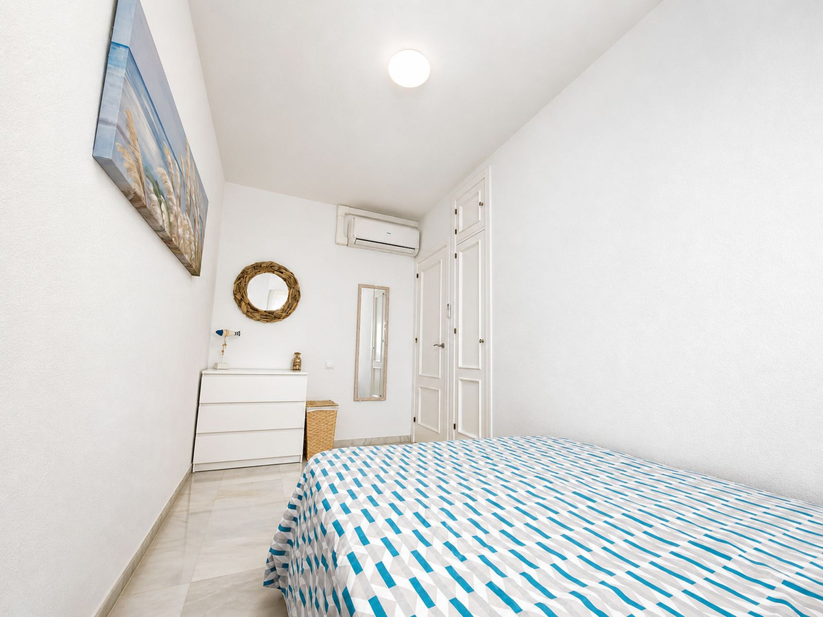 Appartement te koop in San Luis de Sabinillas | 2 slaapkamers H5394283