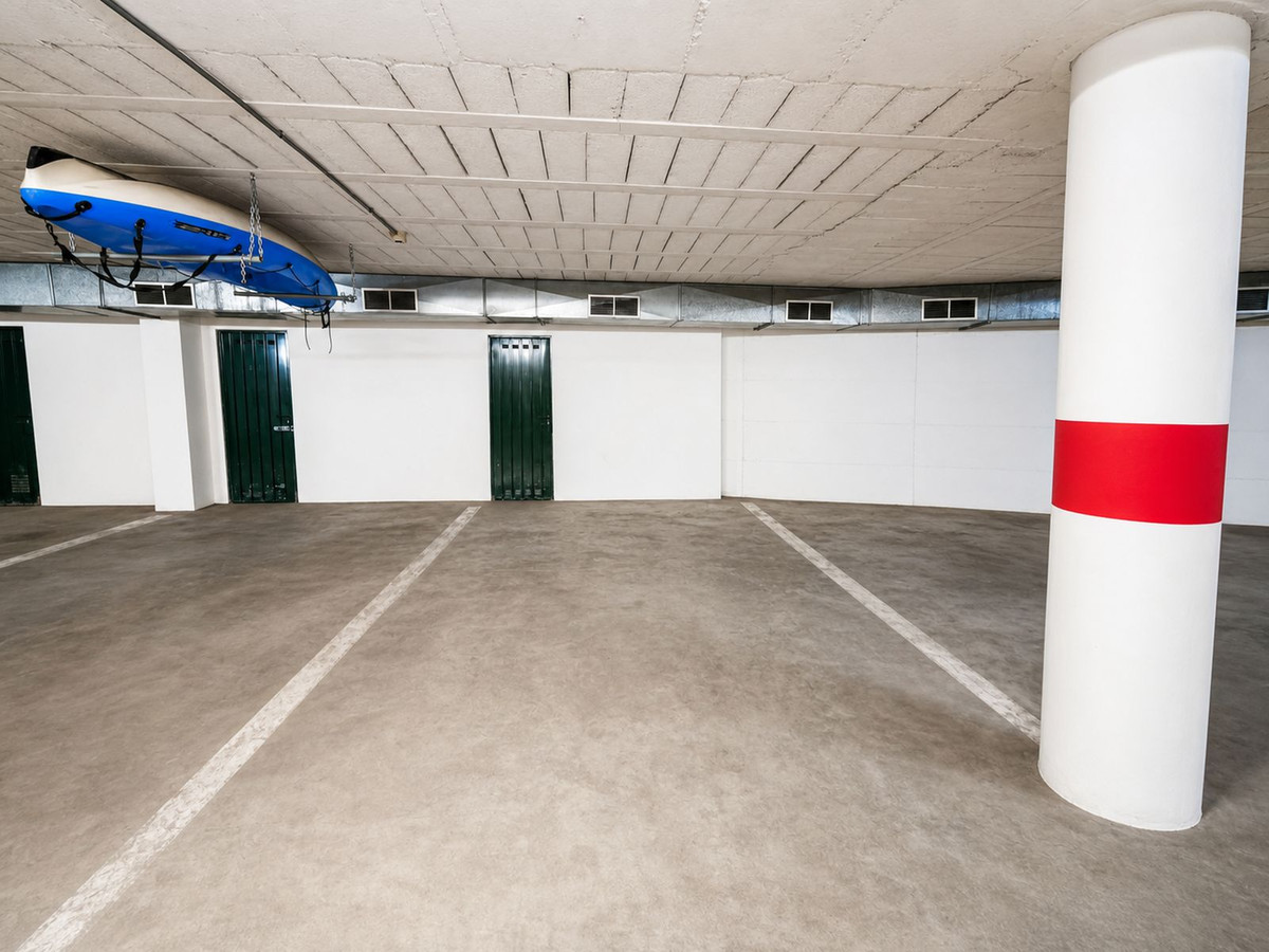 Appartement te koop in San Luis de Sabinillas | 2 slaapkamers H5394283