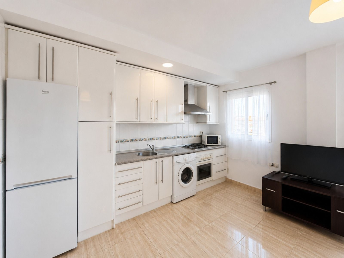 Appartement te koop in San Luis de Sabinillas | 1 slaapkamers H5423518