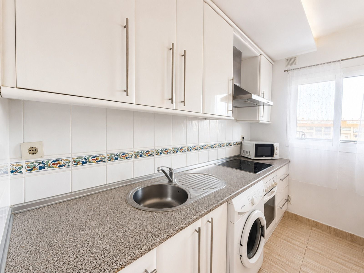 Appartement te koop in San Luis de Sabinillas | 1 slaapkamers H5423518