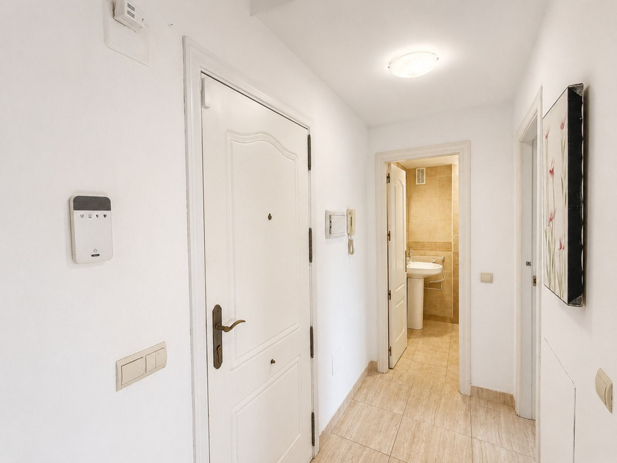 Appartement te koop in San Luis de Sabinillas | 1 slaapkamers H5423518