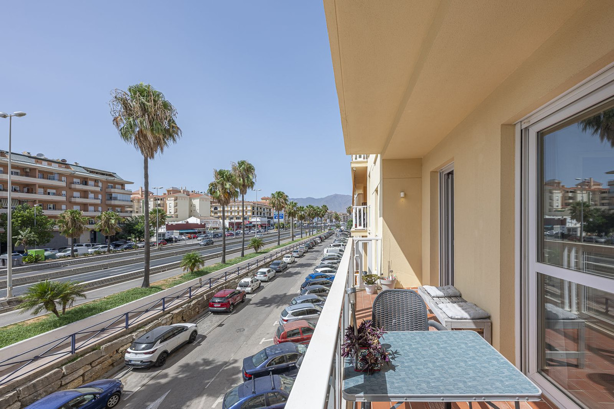 Appartement te koop in San Luis de Sabinillas | 2 slaapkamers H5448283