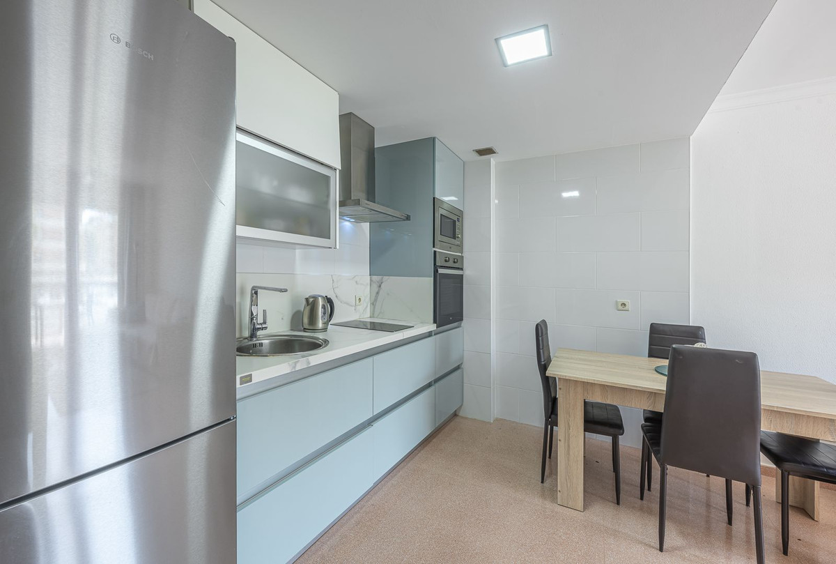 Appartement te koop in San Luis de Sabinillas | 2 slaapkamers H5448283