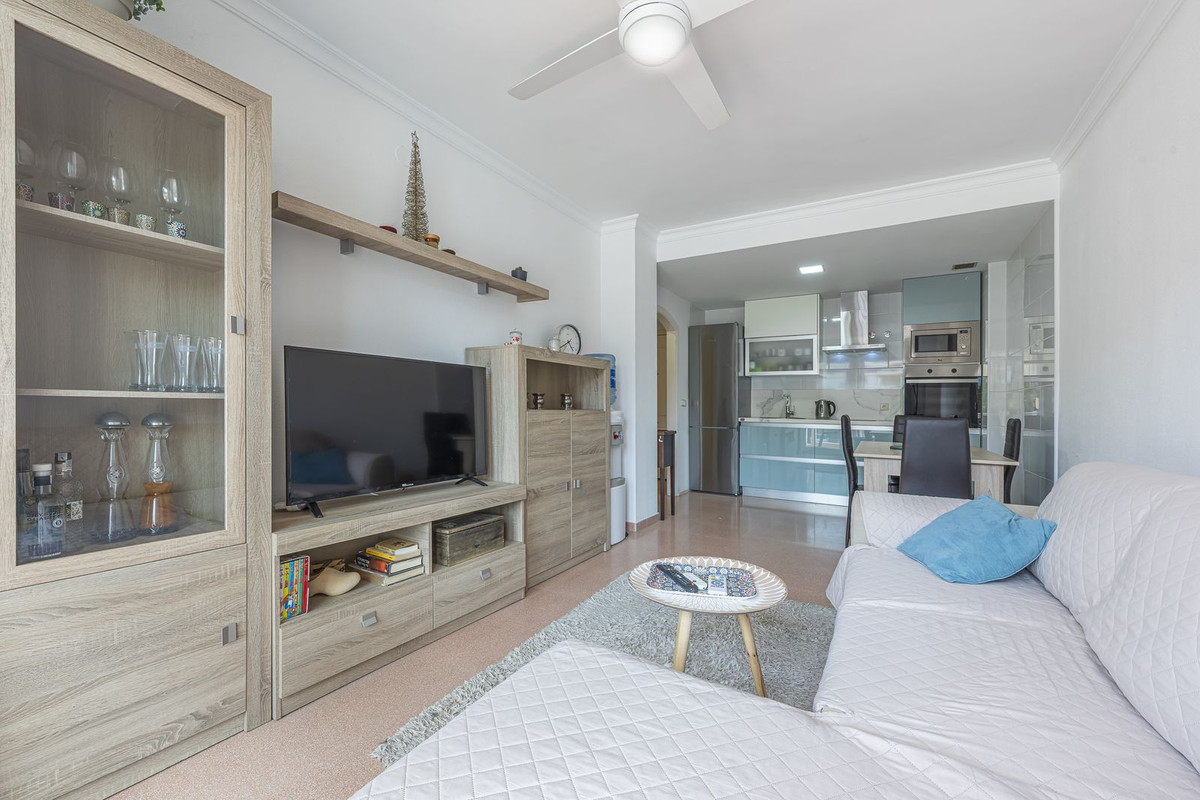 Appartement te koop in San Luis de Sabinillas | 2 slaapkamers H5448283