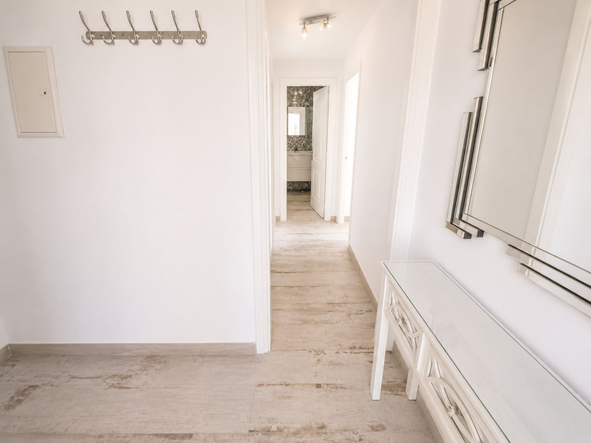 Appartement te koop in San Luis de Sabinillas | 2 slaapkamers H5453524