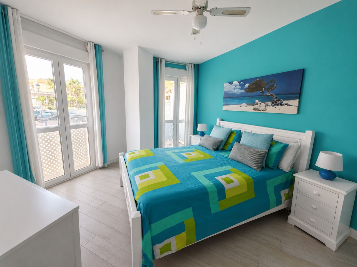 Appartement te koop in San Luis de Sabinillas | 2 slaapkamers H5453524