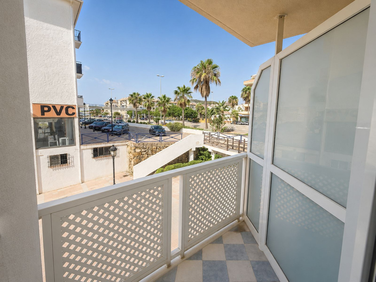 Appartement te koop in San Luis de Sabinillas | 2 slaapkamers H5453524