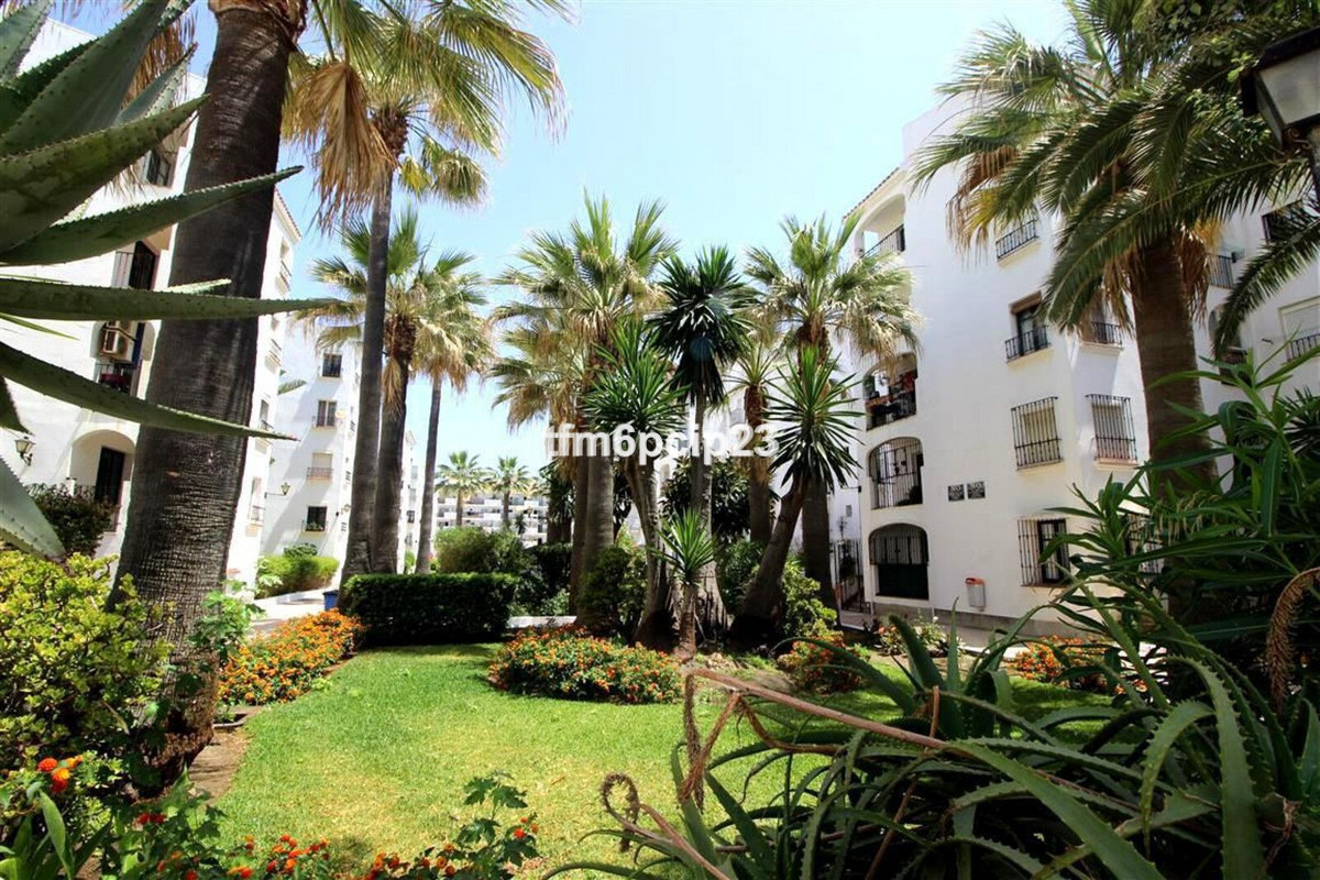 Appartement te koop in San Luis de Sabinillas | 3 slaapkamers H5470192