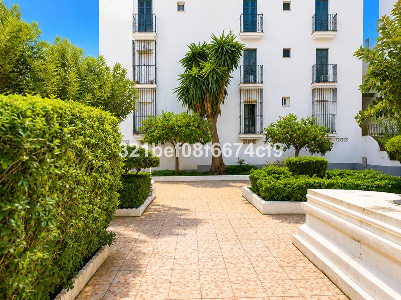 Appartement te koop in San Luis de Sabinillas | 2 slaapkamers H5489800