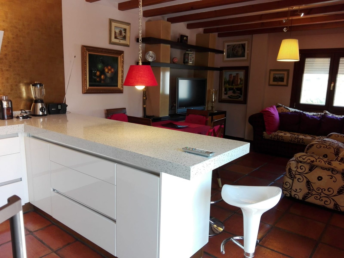 Appartement te koop in San Luis de Sabinillas | 2 slaapkamers H5489998
