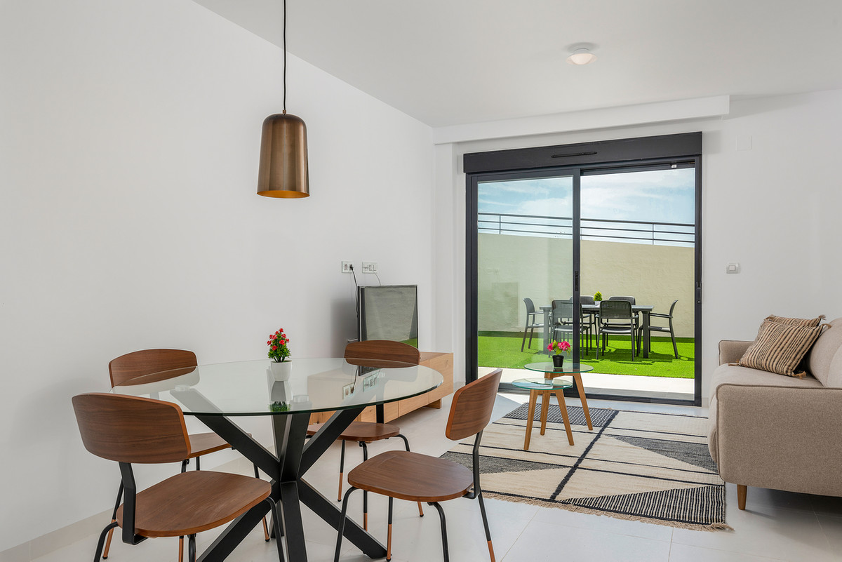 Appartement te koop in San Miguel de Salinas | 2 slaapkamers H5294968