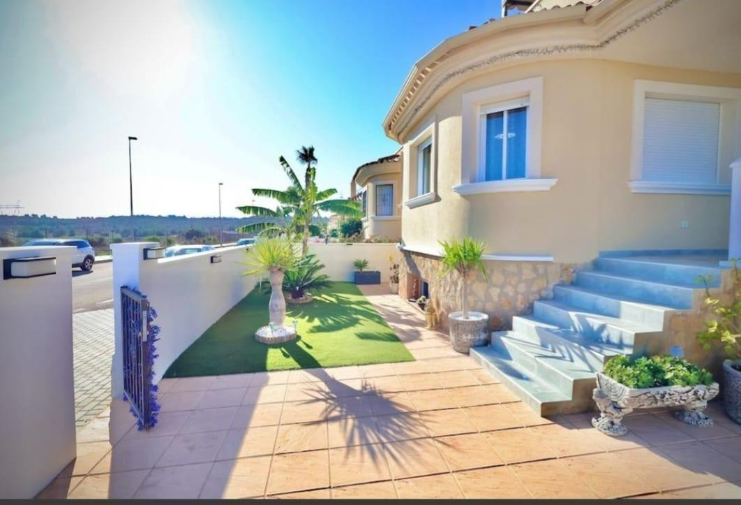 Property main view 1